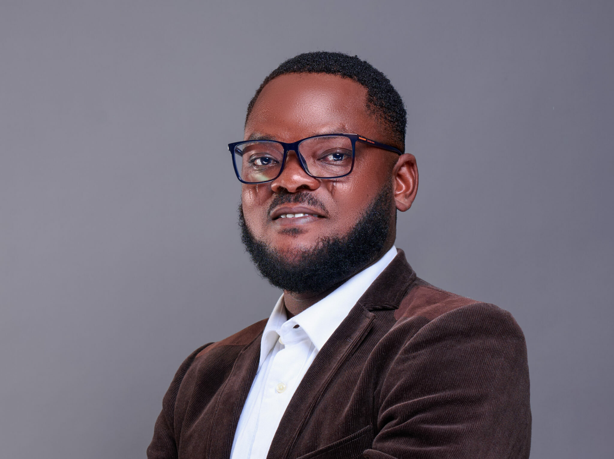 Abdel Ahak OLAFA, Du Côté des Pros, Constructions individuelles et collectives
